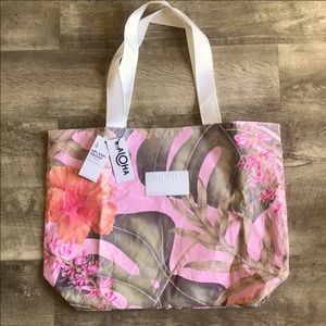 Aloha Collection Day tripper tote. Hawaiian Host limited edition in Pink Blossom